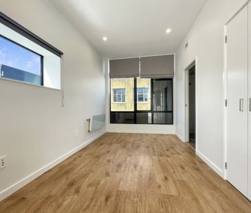 The Paddington - Photo 4