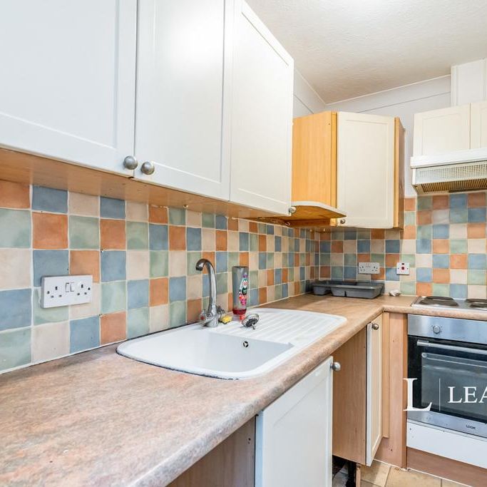 1 bedroom flat to rent - Photo 1