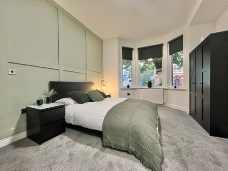 Stunning shared house on Wilderspool Causeway! Room 1 - Photo 2