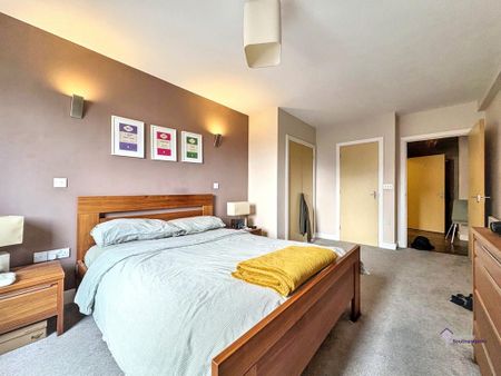 2 bedroom flat to rent - Photo 5