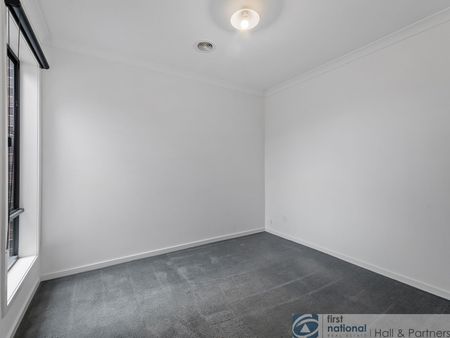 17 Bayview Road, Officer - Photo 3