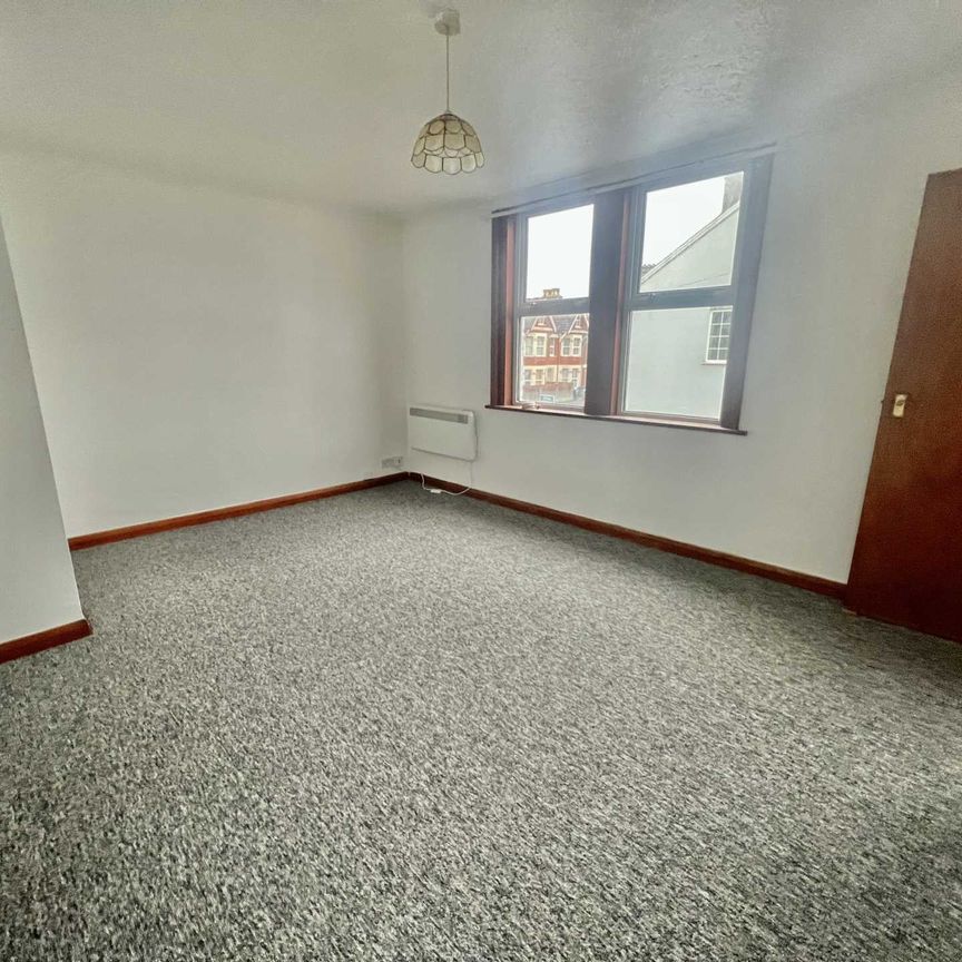 Linden Road, Bognor Regis - Photo 1