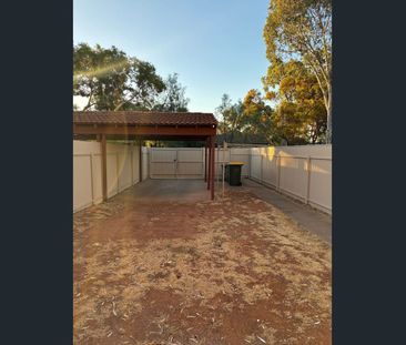 Para Hills West Townhouse for Lease – $490 per Week - Photo 1