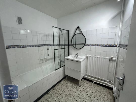 Appartement à louer 3 pièces 70.28m² - Photo 1