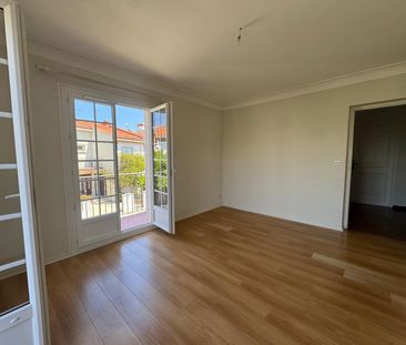 Location Maison 5 pièces 142m² PERPIGNAN 66000 - Photo 2