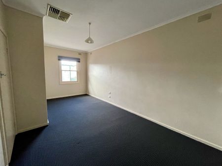 6 Fisk Street - Photo 2