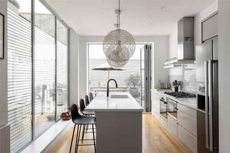 5 bedroom terraced house to rent - Photo 2