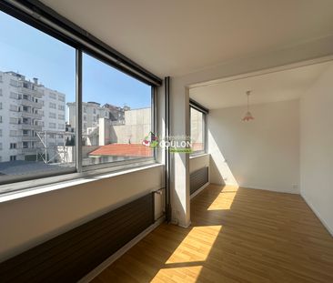 Location Appartement 1 pièce 28m² - Photo 2
