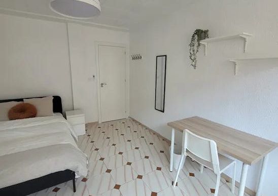 Carrer del Pare Mendez, Torrent, Valencian Community 46900