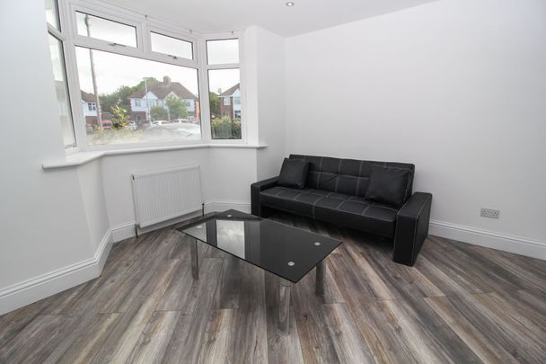 4 bedroom terraced to rent Taylor Avenue, CV32 - Photo 1