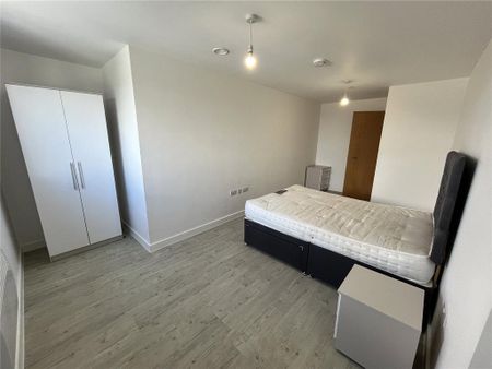 1 bedroom apartment to rent - Photo 4