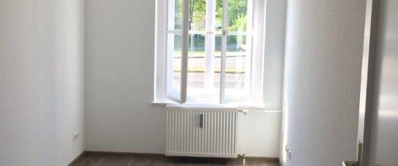 Kleines Zimmer 9,90 m² innerhalb einer 3er-WG // EG li, Zimmer 0063 - Photo 1