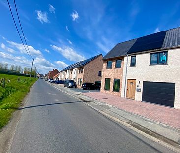 Nieuwbouw woning met 3 slaapkamers en ingerichte zolder in pastorie stijl - Foto 1