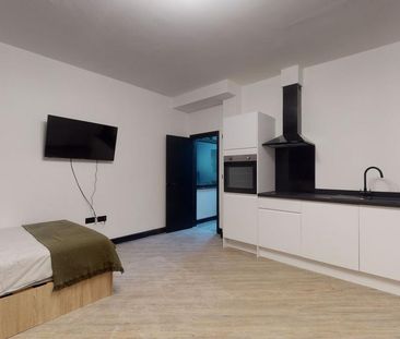 Studio to rent - Photo 6