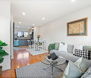 8 Red Arches Road, Henderson - Photo 2