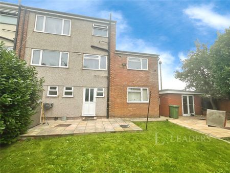 1 bedroom maisonette to rent Carol Close, Luton, Bedfordshire, LU3 - Photo 4