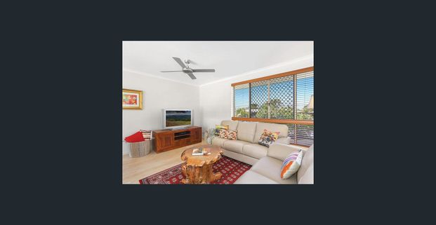 Spacious Family Living in Quiet Location - Photo 1