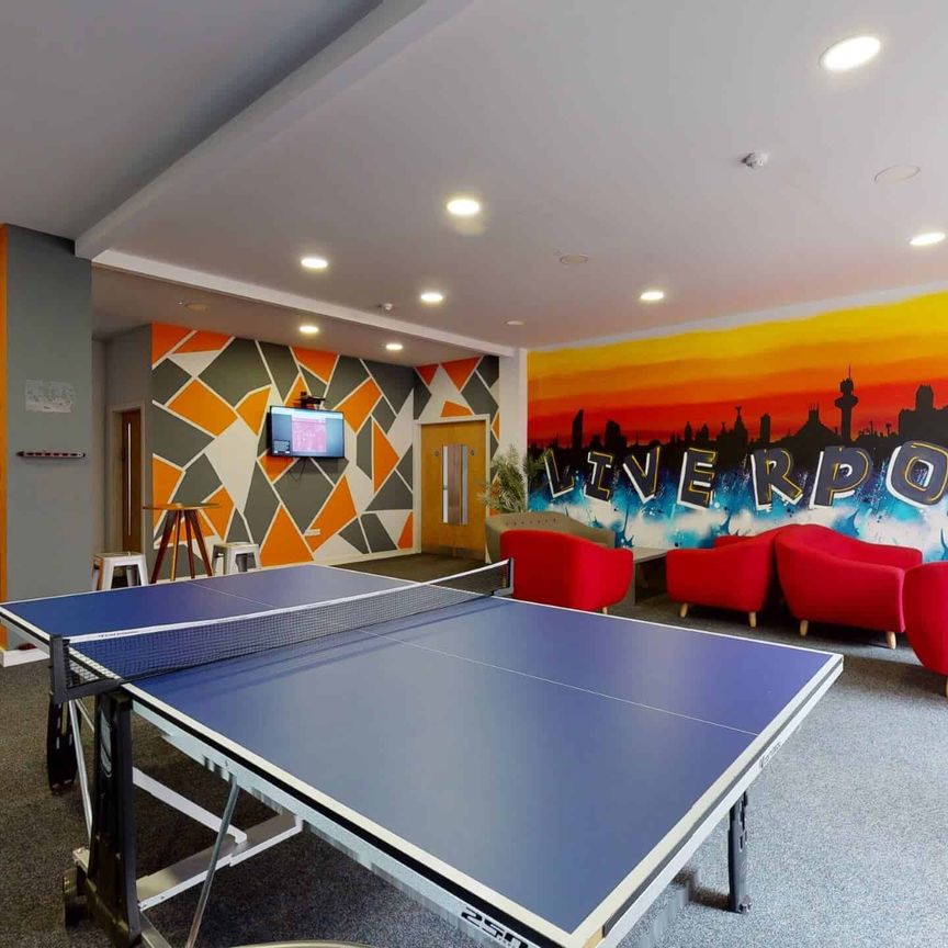 Studio Apartment - Photo 1