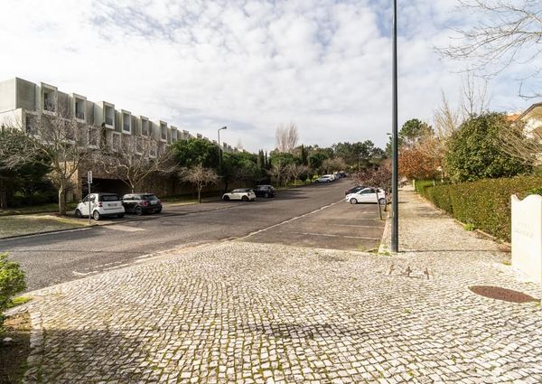 3 Bedroom Apartment with swimming pool, Belas Clube de Campo, Sintra