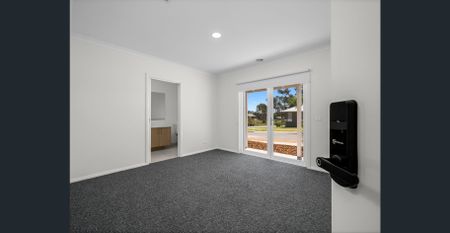 ROOM FOR RENT - Photo 3