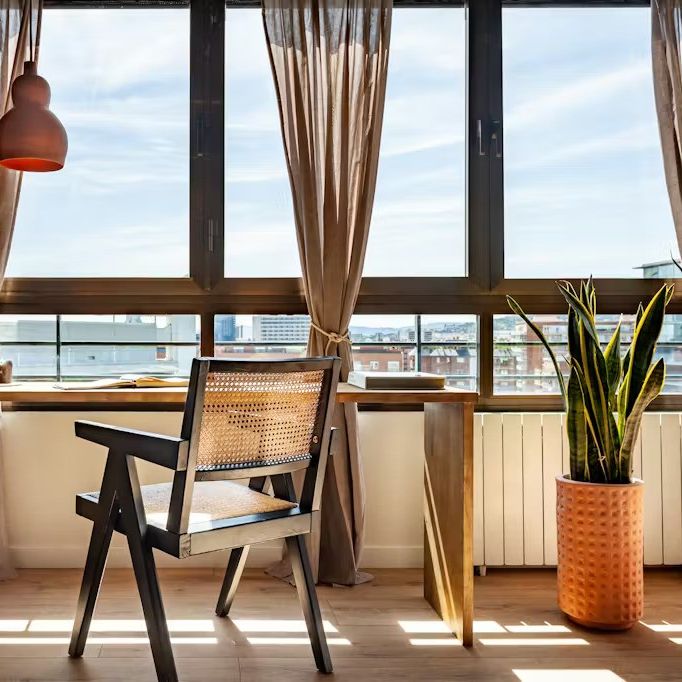 Carrer del Doctor Fleming, Barcelona, Catalonia 08017 - Photo 1