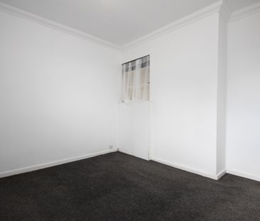 Woodside Crescent, Wishaw, ML2 - Photo 2
