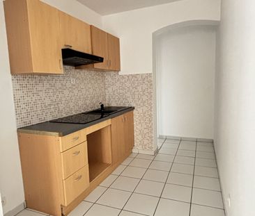 Location Appartement 3 pièces 53m² BORDEAUX 33000 - Photo 3