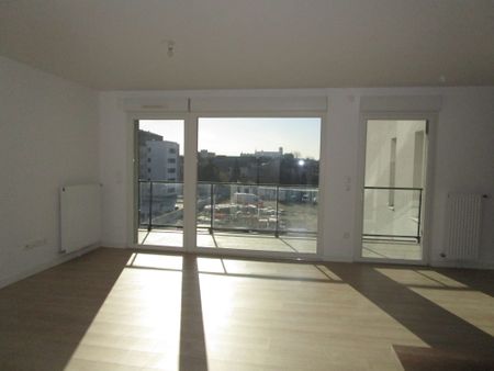 Appartement RUE DU CAPITAINE ALFRED DREYFUS - Photo 2