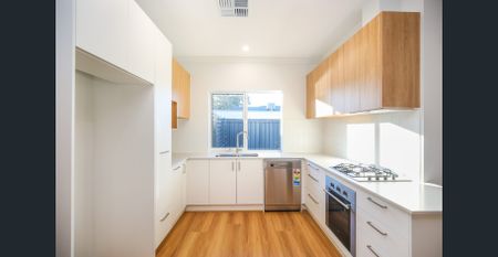 Location location location - Photo 4