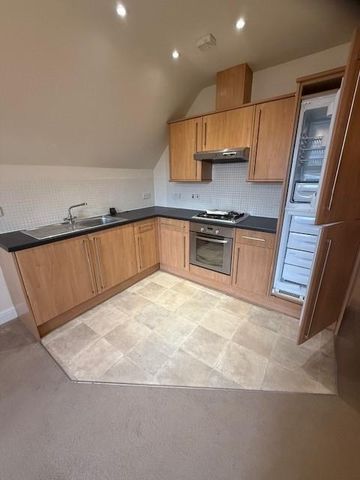 1 bedroom flat to rent - Photo 3