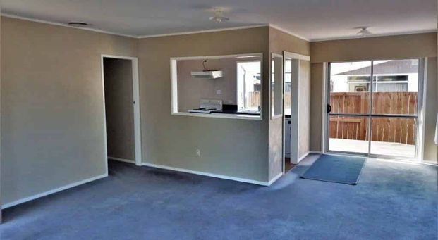 3 Bedroom in Pukete - Photo 1