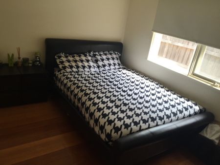 Glen Huntly - Photo 2