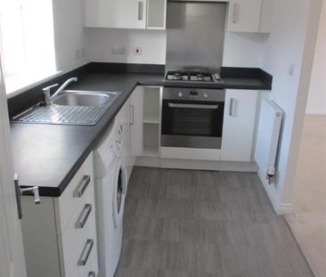 2 bedroom flat to rent - Photo 6