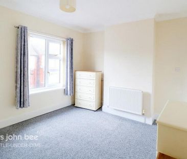 2 bedroom semi-detached house to rent - Photo 1