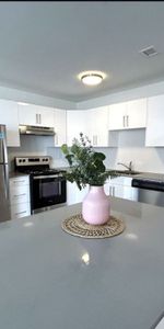 For Lease - 1254 Marlborough Court Unit# 414, Oakville, Ontario - Photo 4