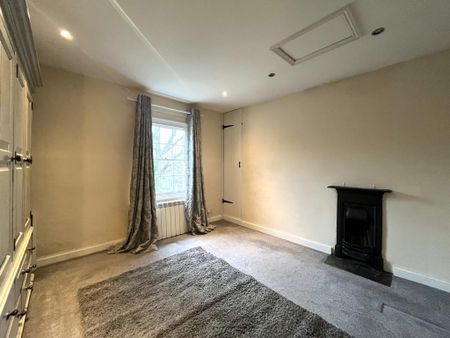 2 bedroom terraced house to rent - Photo 4