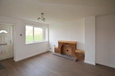 2 bed House - Townhouse for Rent - Photo 3