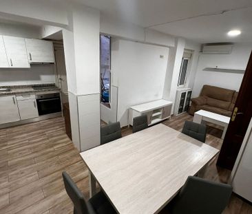 Piso de alquiler en Calle San Juan de Dios, Centro - Sagrario - Photo 5