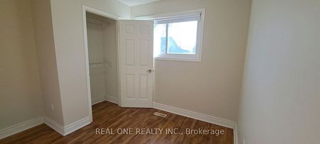 For Lease - 552 Marlatt Drive, Oakville, Ontario - Photo 2