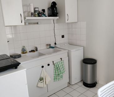 Location Appartement 1 pièce 33m² ROUEN 76000 - Photo 2