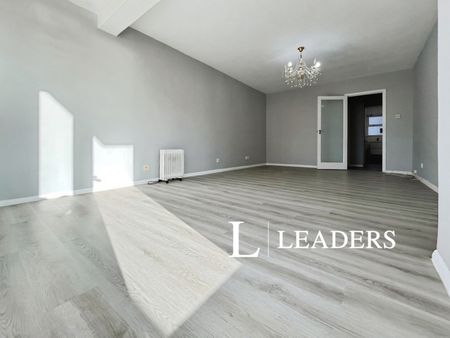 2 bedroom apartment to rent Kingsway, Hove, East Sussex, BN3 - Photo 4