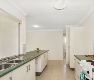 70 Colchester Crescent, Kirwan - Photo 3