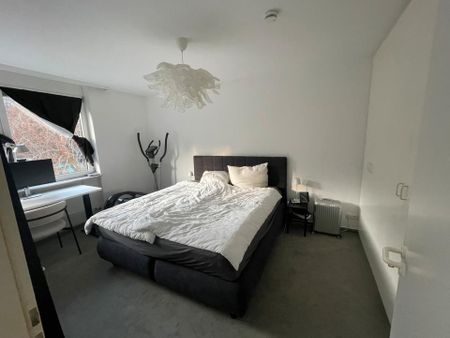 Ruhige 2 Zimmer Wohnung mit Balkon in Bestlage im Westend - Photo 3