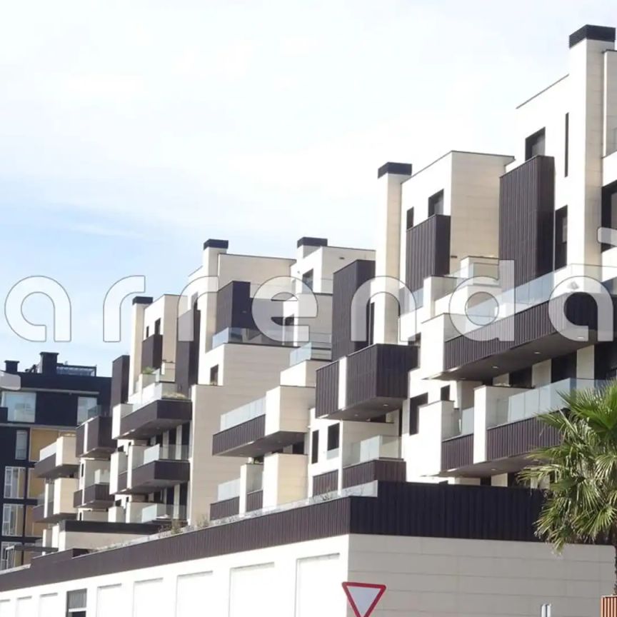 Piso de alquiler en Libertad, Monte - Photo 1