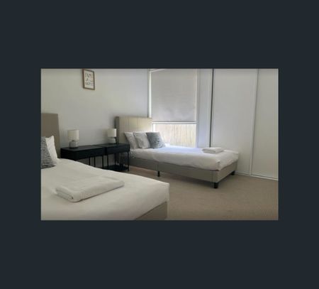 20 Huron cres, Andergrove, Qld 4740 - Photo 2