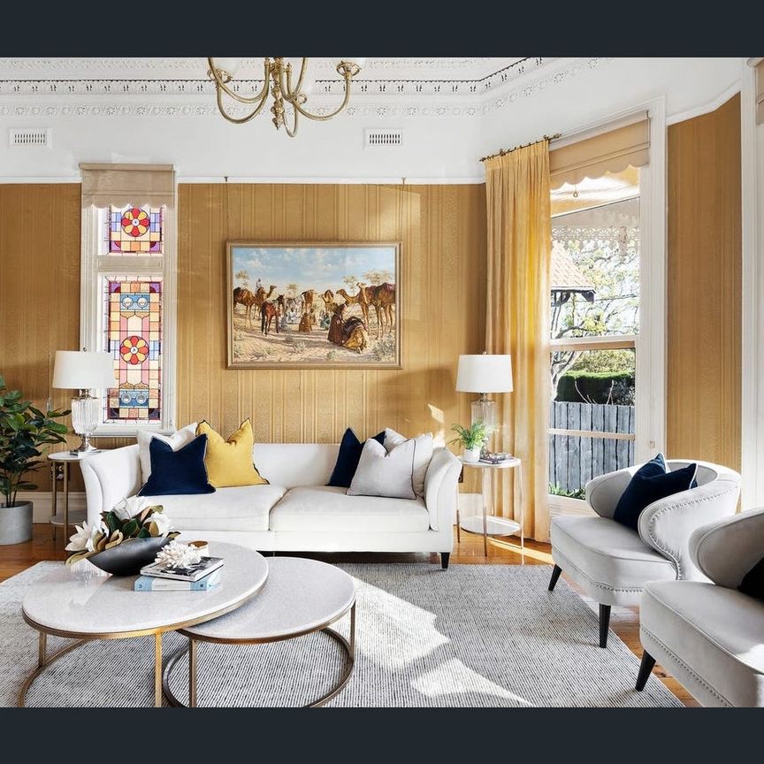 Captivating Family Sanctuary, First-Class Lifestyle Location - Photo 1