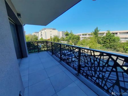 Location appartement 3 pièces - 67.8m² à Clermont ferrand (63000) - Photo 2