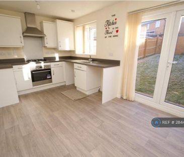 3 bedroom terraced house to rent - Photo 3