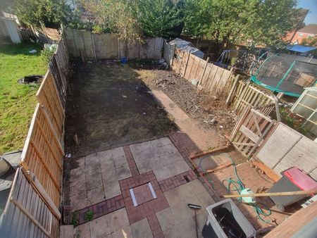 Queens Way, Atherstone - Photo 4