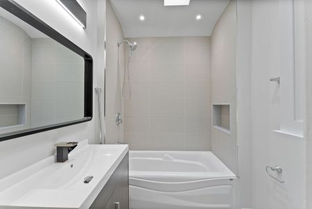 For Lease - 136 St Clements Avenue, Toronto, Ontario - Photo 3